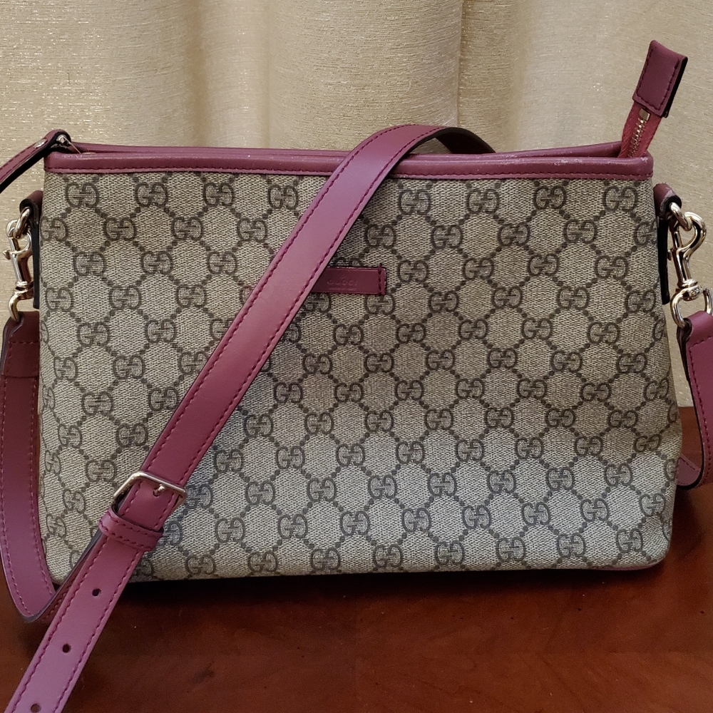 Gucci GG Supreme 2way Tote with Strap